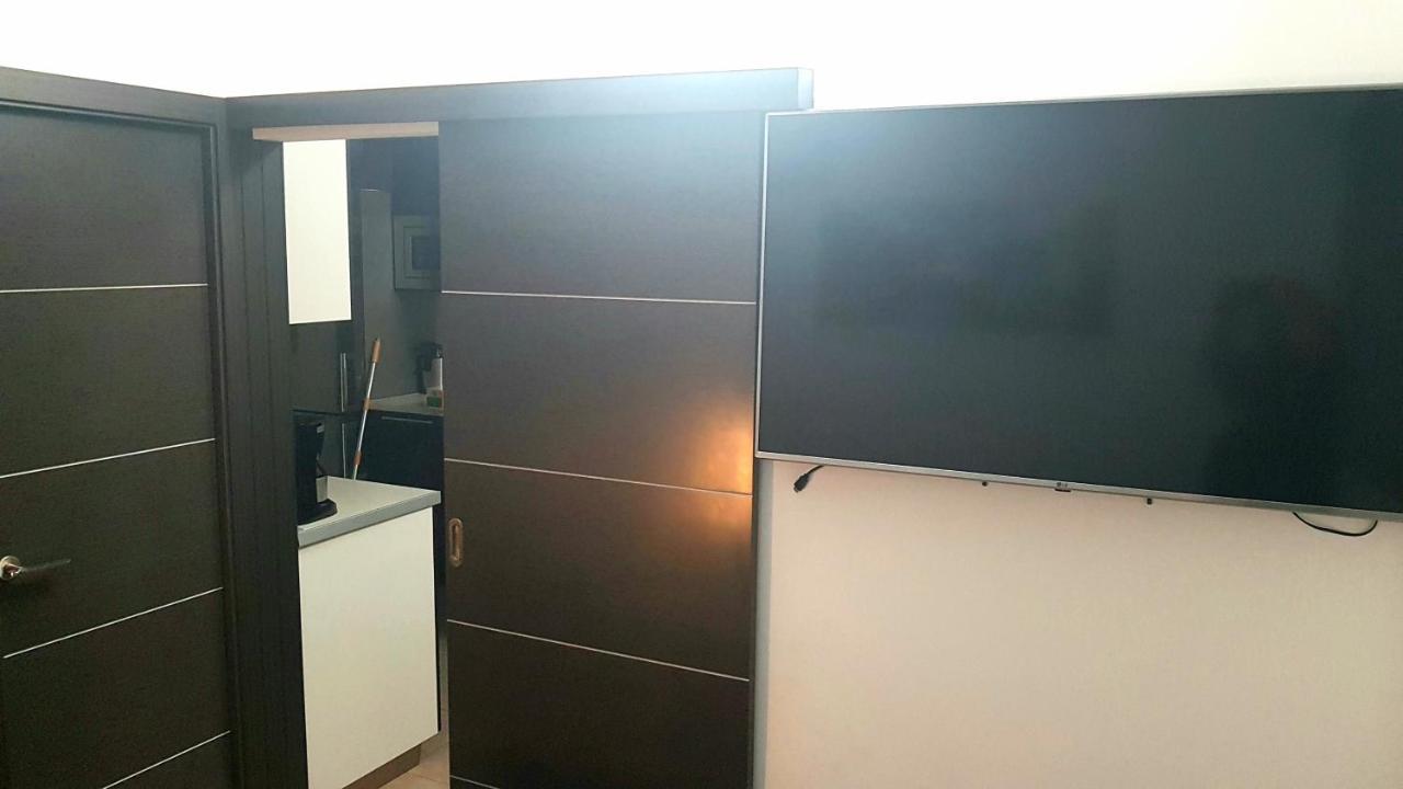 דירות פאטלוואקה Deluxe Seaview-Sunsets !Transfe-R Inc! Pool,2Aircond,2Tv65",600Mb Dishwasher,,2 Beaches,Anfi-View מראה חיצוני תמונה