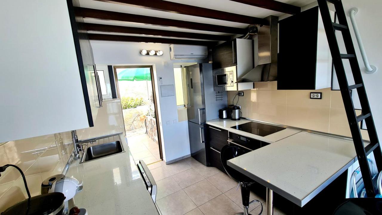 דירות פאטלוואקה Deluxe Seaview-Sunsets !Transfe-R Inc! Pool,2Aircond,2Tv65",600Mb Dishwasher,,2 Beaches,Anfi-View מראה חיצוני תמונה